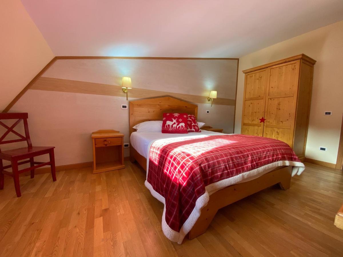 Abete Bianco - Albergo Del Natale Camigliatello Silano Buitenkant foto