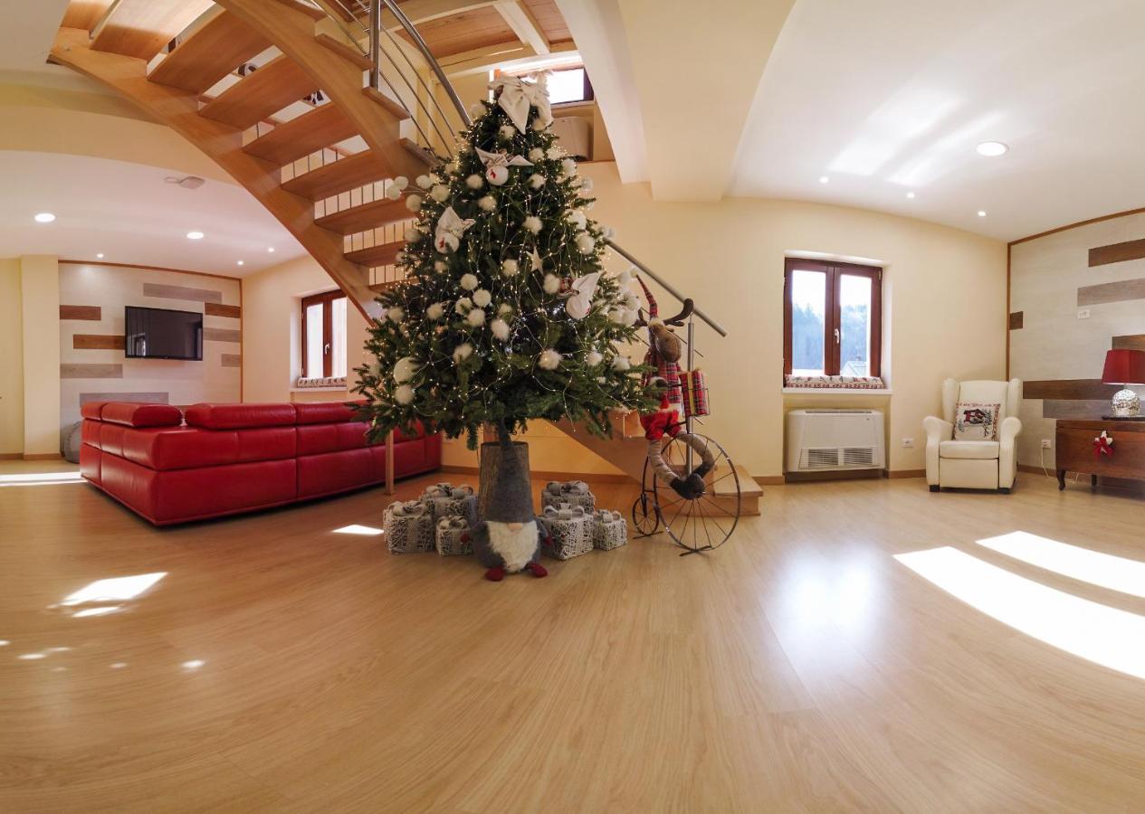 Abete Bianco - Albergo Del Natale Camigliatello Silano Buitenkant foto
