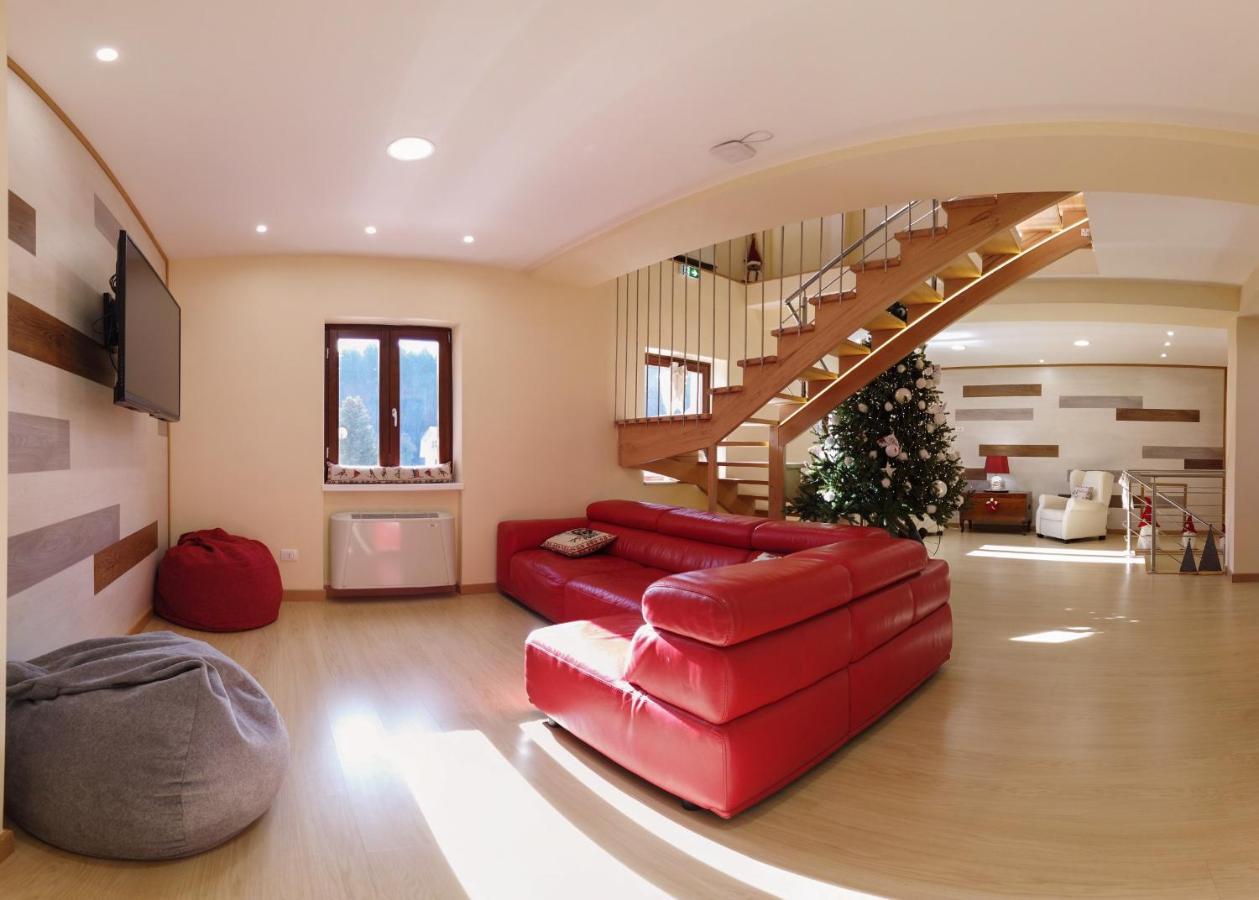 Abete Bianco - Albergo Del Natale Camigliatello Silano Buitenkant foto